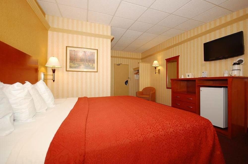Quality Inn & Suites Kansas City - Independence I-70 East Exteriér fotografie