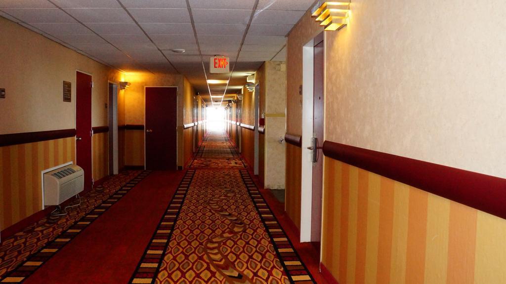 Quality Inn & Suites Kansas City - Independence I-70 East Exteriér fotografie